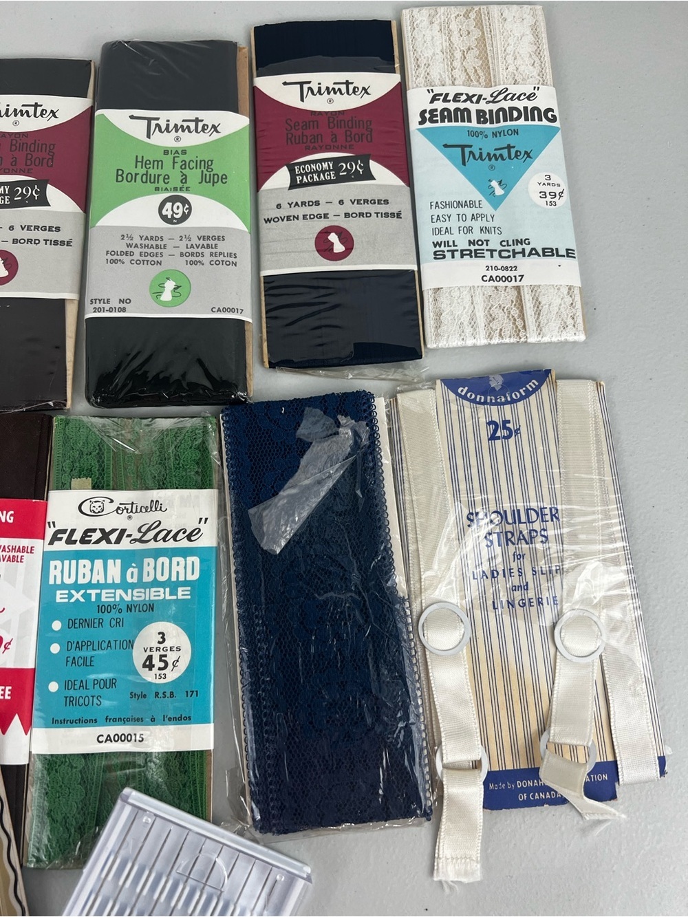 Vintage Sewing Notions 18pc Bundle - Trimtex Corticelli Lace Seam Binding Lot - Picture 5 of 7